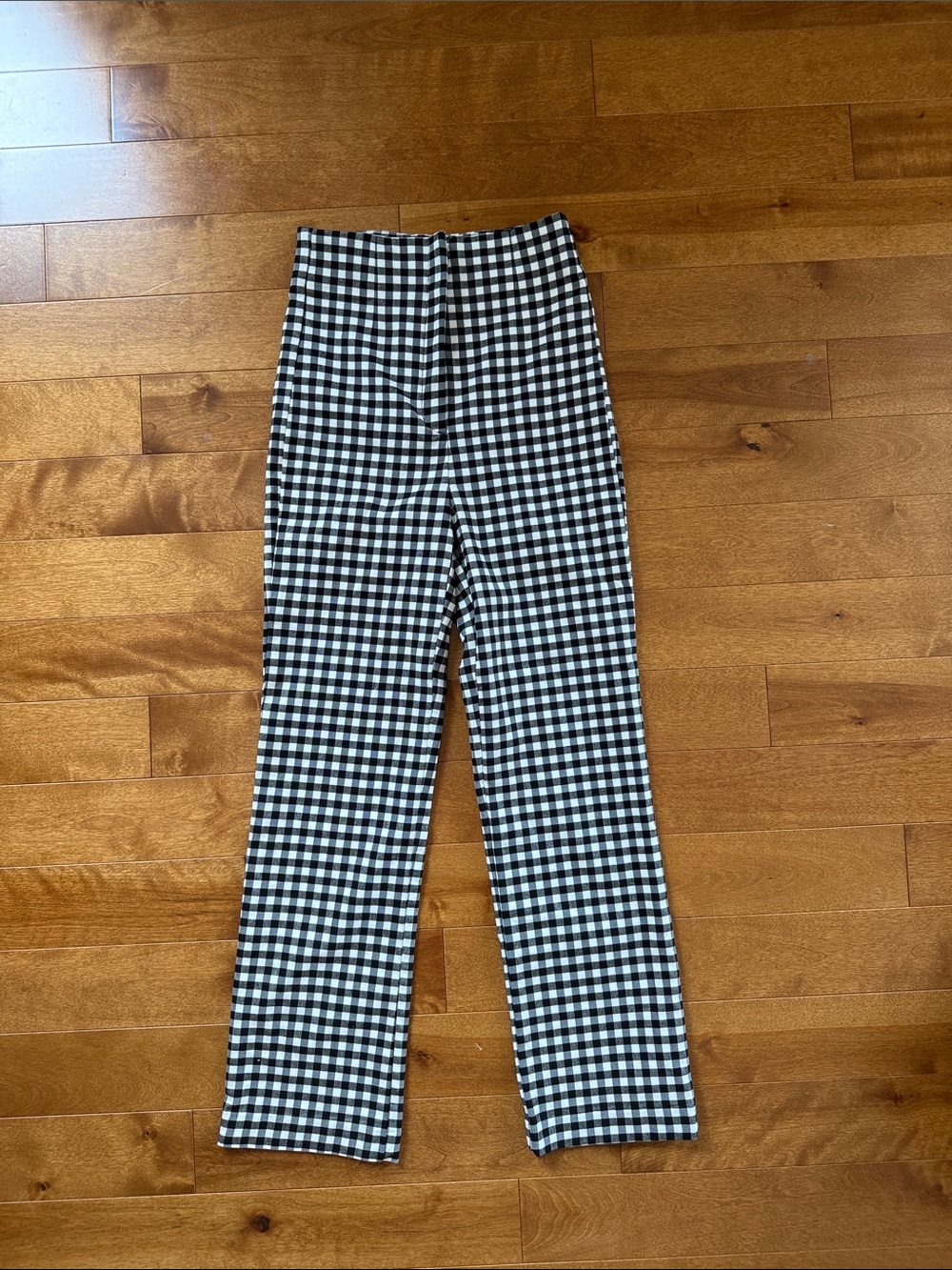 Dynamite Black & White Gingham Straight Leg Pants